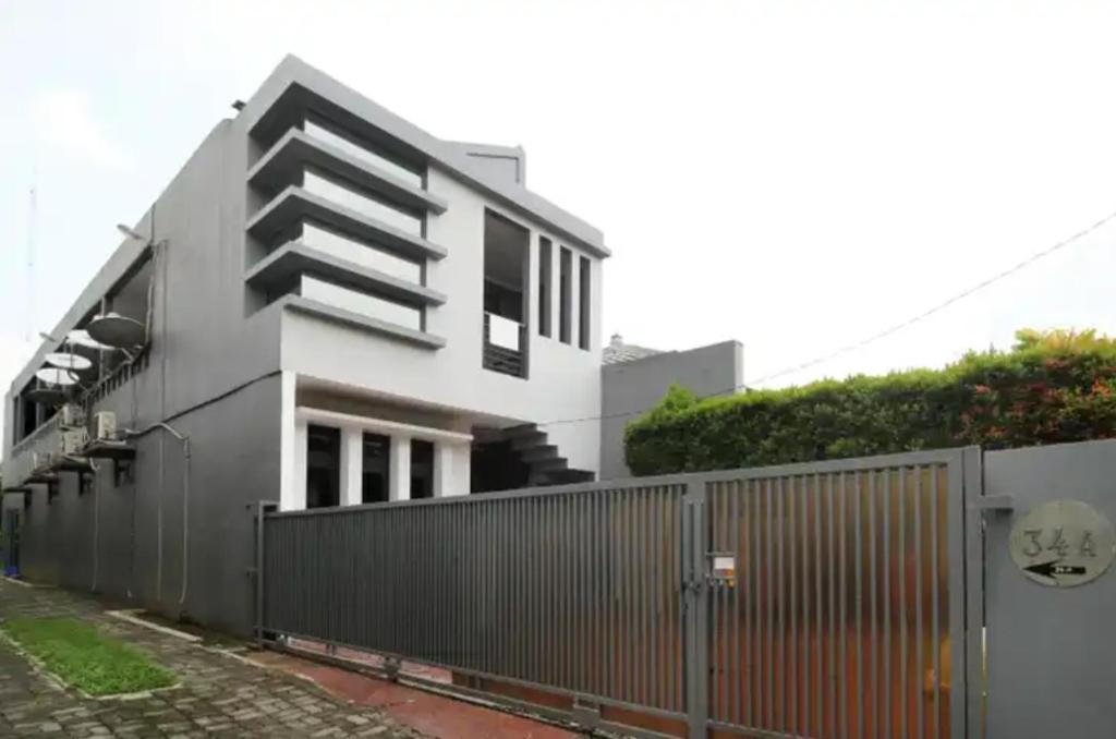 Oyo 90438 Mampang 34 Residence 雅加达 外观 照片