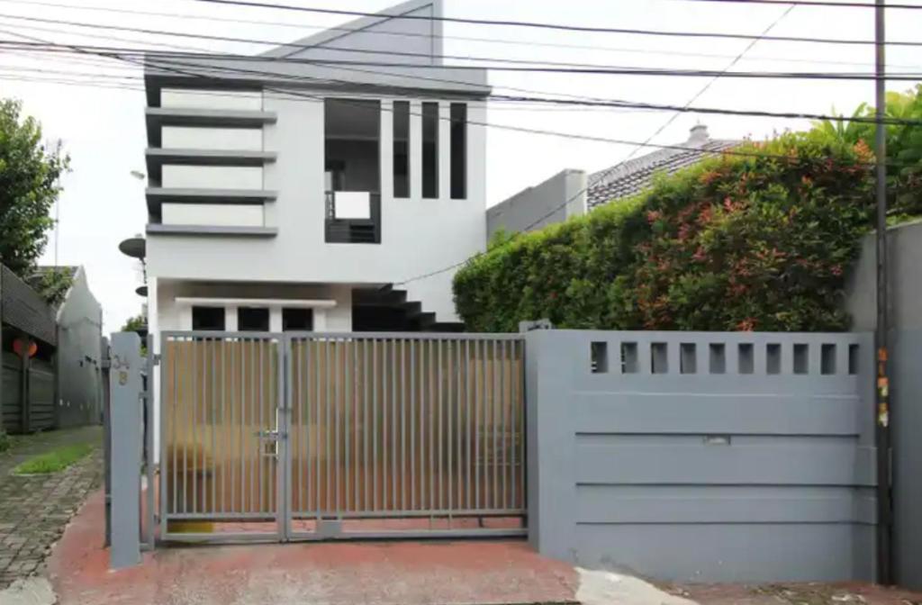 Oyo 90438 Mampang 34 Residence 雅加达 外观 照片